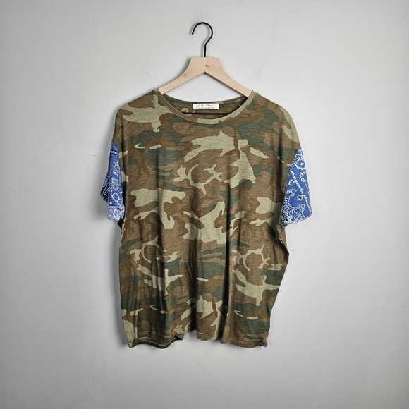 We The Free Tops - We the Free Camo Short Sleeve Graphic Top Medium